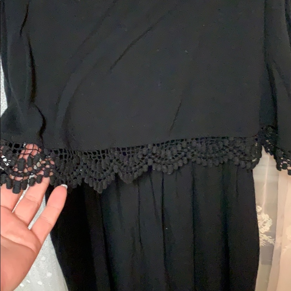 Romper - Picture 2 of 4